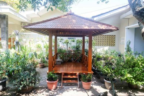 RedDoorz Syariah near Pascasarjana UGM 3 - 편의 시설/서비스