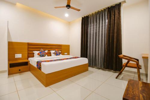 B&B Indore - FabHotel The Gravity Inn - Bed and Breakfast Indore