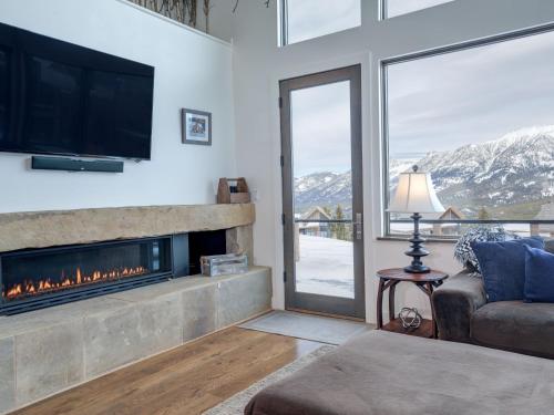 Silvertip Cabin 4 Silver Peaks in Big Sky, USA