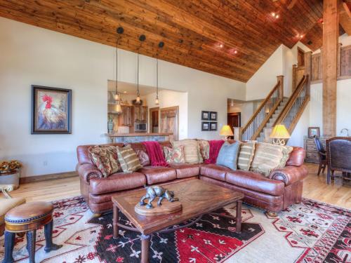 Cowboy Heaven Luxury Suite 6D in Big Sky, USA