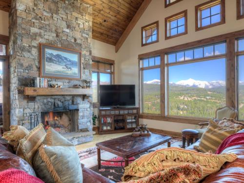 Cowboy Heaven Luxury Suite 6D in Big Sky, USA