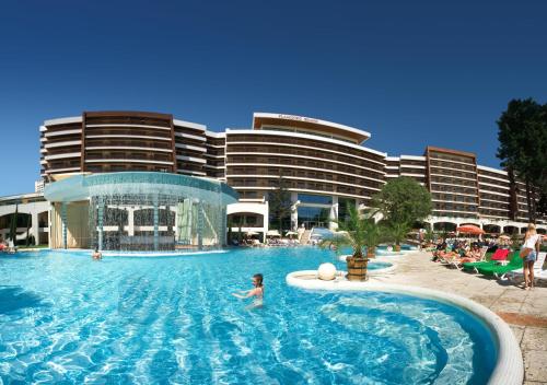 Flamingo Grand Hotel & Spa - image 2