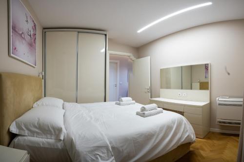 Center Tirana Liv apartment, Tirana (foto 6)