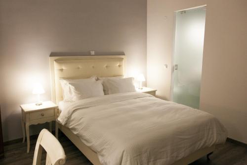 Shalom Luxury Rooms Kondilaki - image 5