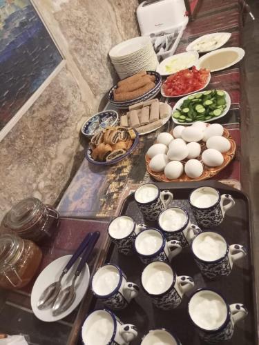 BREAD HOUSE BREAD HOUSE