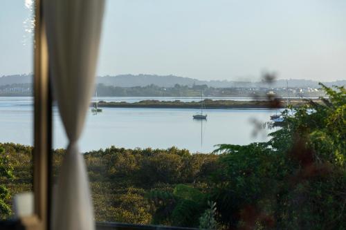 المنطقة المحيطة, The waterfront 361-With sea view, skysport and air conditioner in each bedroom in Massey