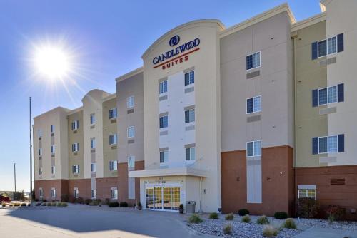 Candlewood Suites Kansas City Northeast