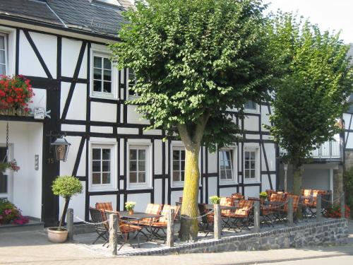 Hotel Lindenhof - image 4