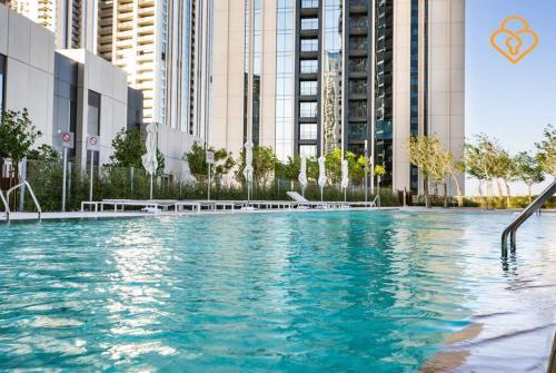 Keysplease Modern Luxury 1 BR Creek Harbour 2808 - image 6