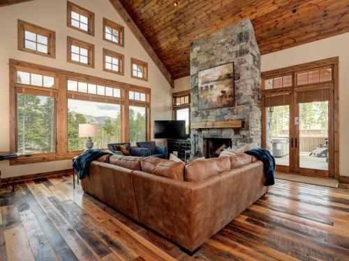 Cowboy Heaven Luxury Suite 3C in Big Sky, USA