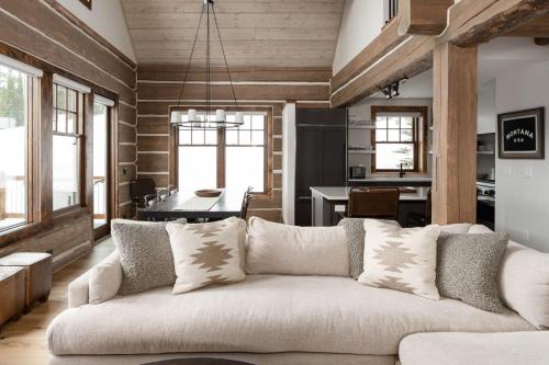 Powder Ridge Cabin Manitou 19 in Big Sky, USA