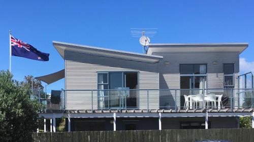 Oceans 8 - Mangawhai Heads Holiday Home, Mangawhai (Foto 11)