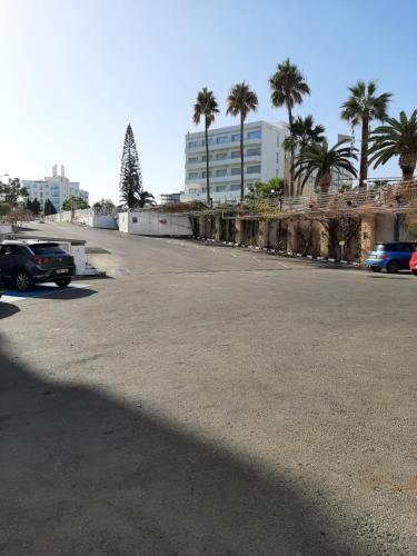 Vrissaki Beach Hotel - image 12