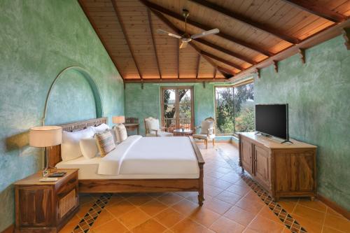 Amritara Aura Resort & Spa in Mandrem