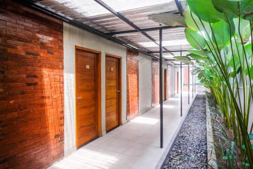 Exterior view, RedDoorz @ Klaten City in Klaten