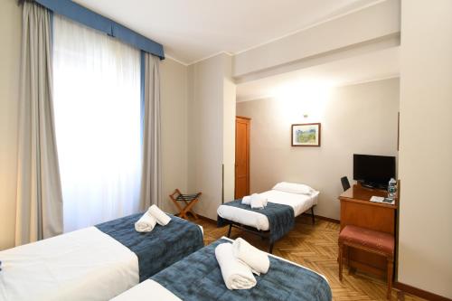Hotel Cavour - image 7