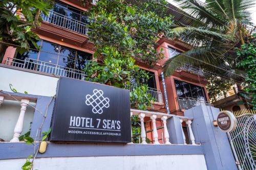 Hotel 7 Seas Vagator