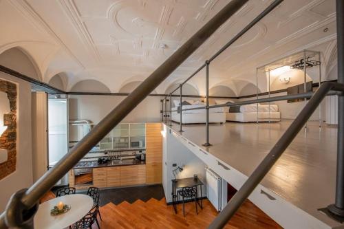 (Aquarium) Elegant Two-Level Apartment with In-Room Tub, Genua (zdjęcie 11)