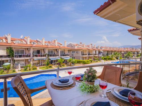 Sunset Beach Villas and Apartments - image 3