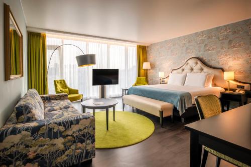 room detail thumbnail 0