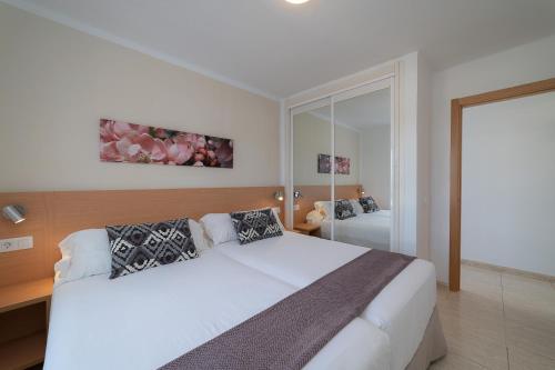 Hotel Siroco - Adults Only 18