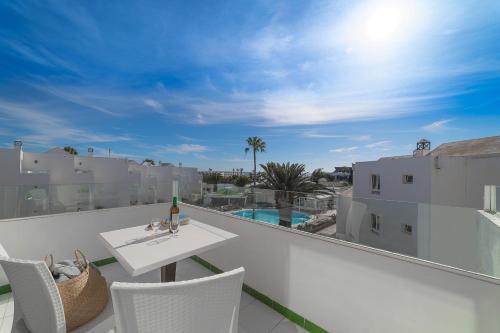 Hotel Siroco - Adults Only 18