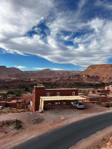 Kasbah Tigmi El Janoub