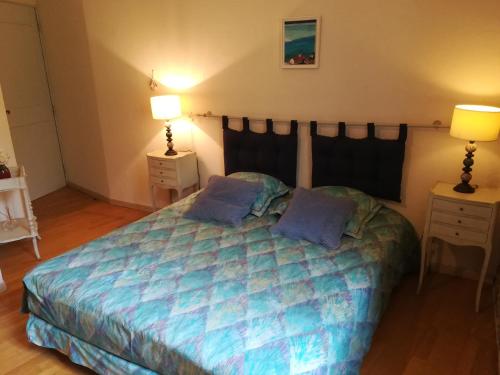 1 queen bed