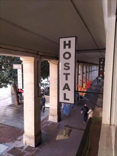 Hostal Plaza Boutique - Solo adultos BnB Saragozza