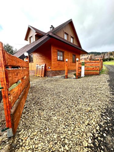 Highlander - drewniany dom w Beskidach - Apartment - Kamesznica