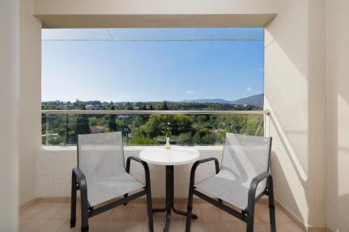 Chambre triple, vue sur la montagne, 3 lits