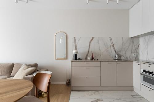 LET'S SEA - 4 Person - Premium Baltic Apartment with Sea View nad SPA access
