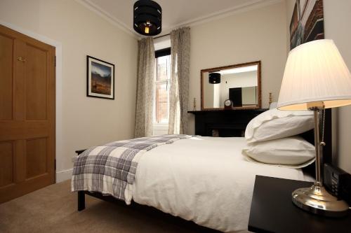 Hamish's Hame Edinburgh - image 9