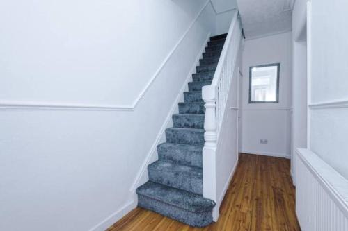 Spacious 4-Bed House Manchester, Manchester (fotografie 3)