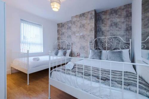 Spacious 4-Bed House Manchester, Manchester (fotografie 9)