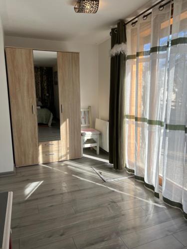 Très bel Appartement bleu (Tres bel Appartement bleu) in Montclar