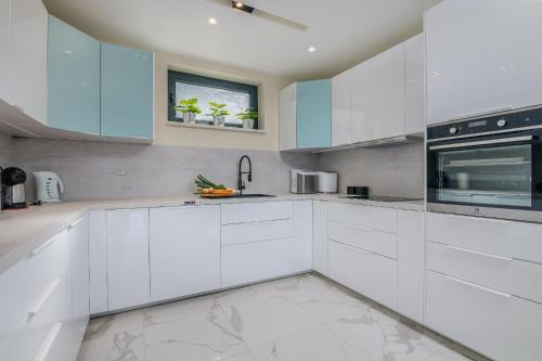 Létesítmények, Apartment Sofija with Pool in Zidarici