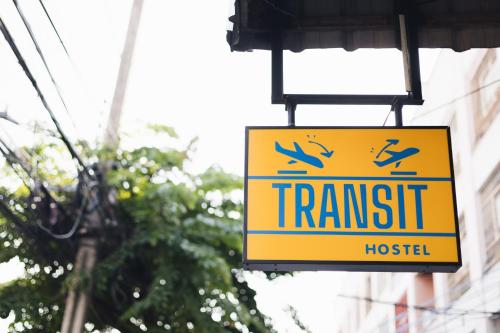 TRANSIT Donmueang Airport HOSTEL