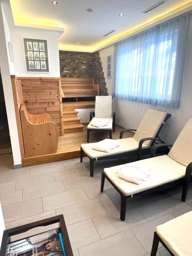 Hotel-Skischule Krallinger - image 4