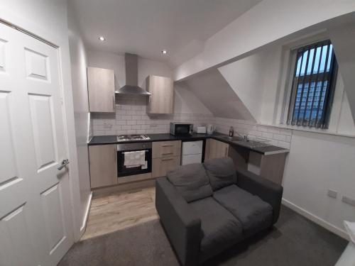 Exclusive Self-contained flat in Middlesbrough in Мидълсброут