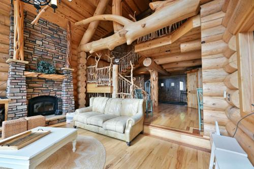 Osprey Lake Cabin home