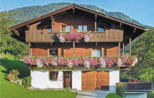 Lovely Apartment In Reith Im Alpbachtal With House A Mountain View - Brixlegg