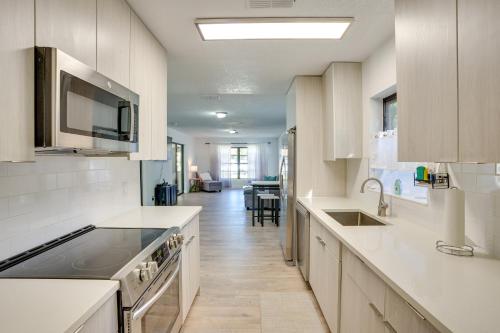 Winter Haven Home with Pool Near Legoland! in Winter Haven, USA