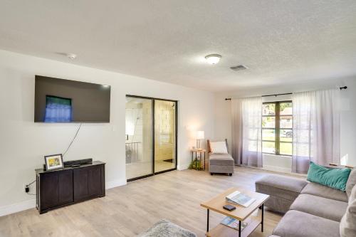 Winter Haven Home with Pool Near Legoland! in Winter Haven, USA