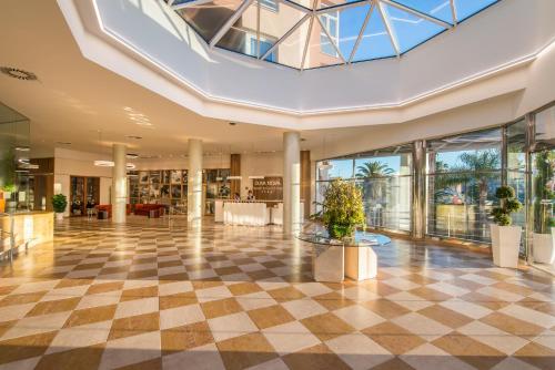 Vestabils, Oliva Nova Beach & Golf Hotel in Oliva