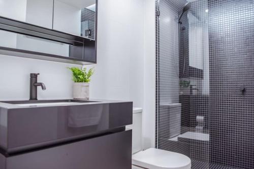 Ideal Cozy 1BR for your Urban Escape in Gabba - image 3