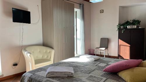  Maria Lai 4 pax + 1 letto supplementare in Giuliano di Roma
