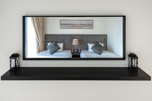 Sleeps 8 Burj Views Direct Dubai Mall Access - image 2