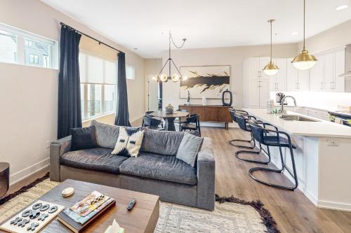 Country Classic at West End Living, Unit #203 in Nashville, USA