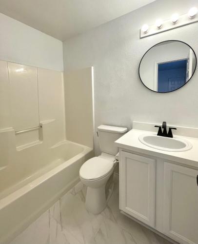Private room in Dallas near downtown in Dallas, USA